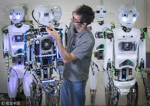 实拍英国机器人工厂 人形样貌机器人栩栩如生